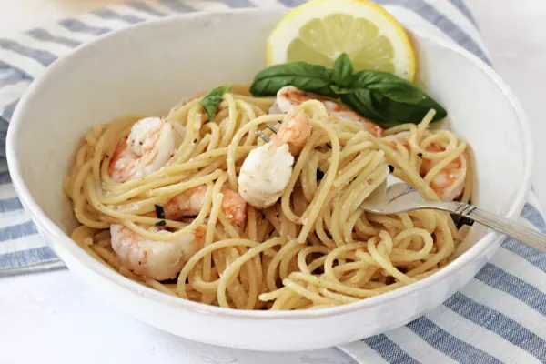 Creamy Lemon Shrimp Pasta