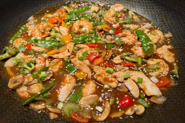 Shrimp and Chicken Stir-Fry