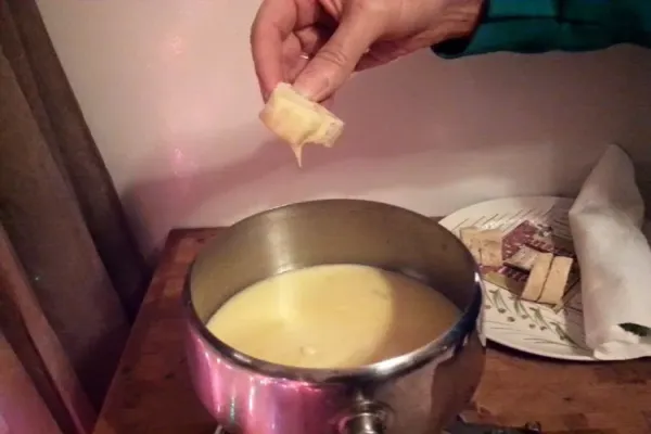 Best Formula Three Cheese Fondue