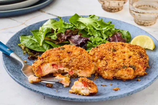 Chef John's Fresh Salmon Cakes