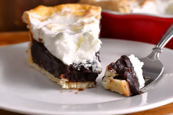 Bev's Chocolate Pie