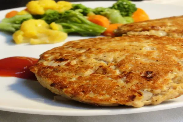 Salmon Cakes